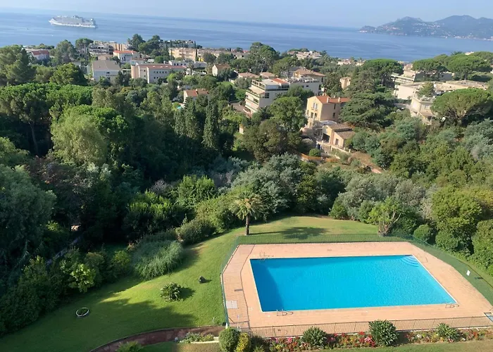 Vue Imprenable Cannes